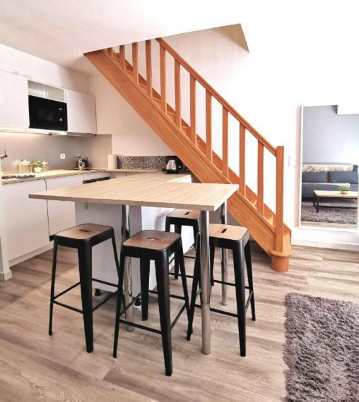 Ferienwohnung Les Quatres Loges Aix-en-Provence Exterior foto